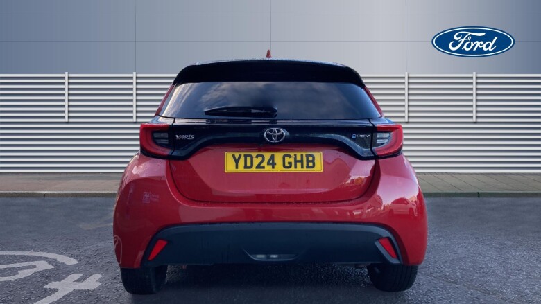 Toyota Yaris 1.5 Hybrid Design 5dr CVT Hybrid Hatchback